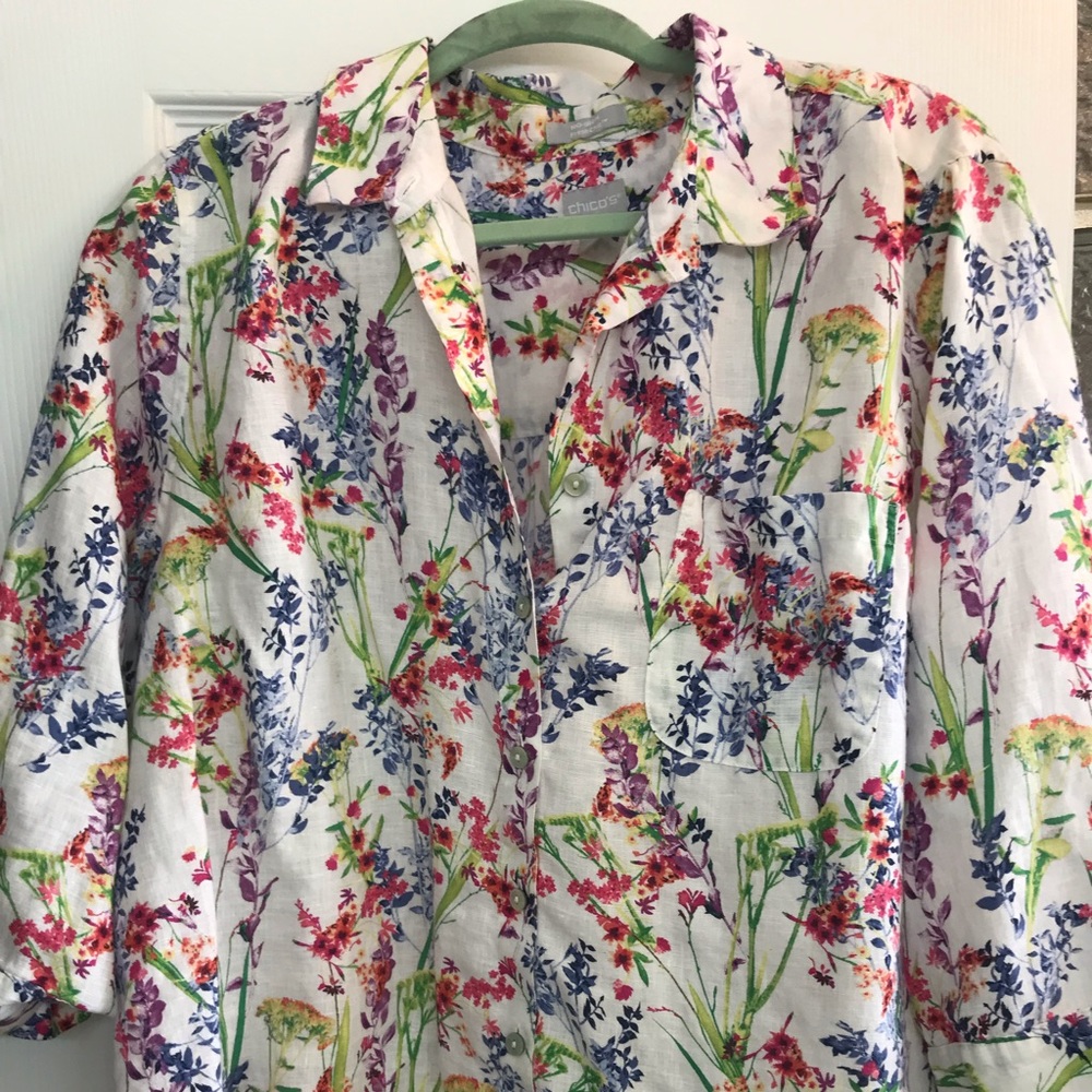 Beautiful floral print Chico’s size 3